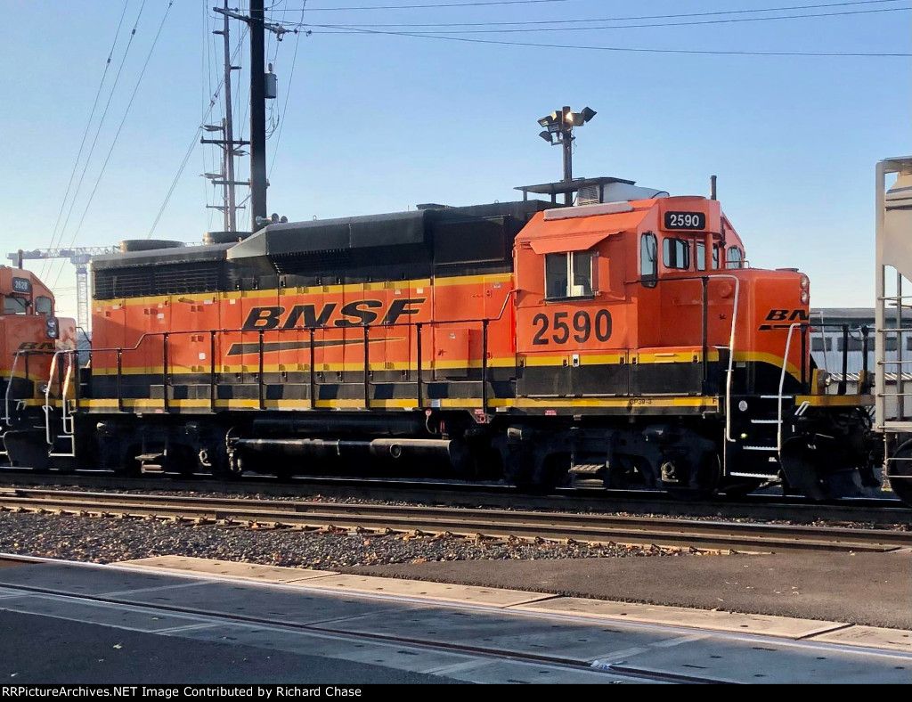 BNSF 2590